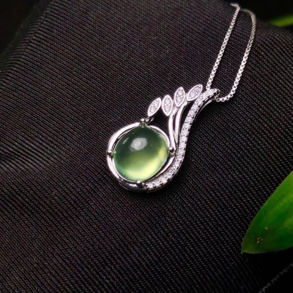 Серьги и ожерелье из натурального преннита виноградного цвета с крючком