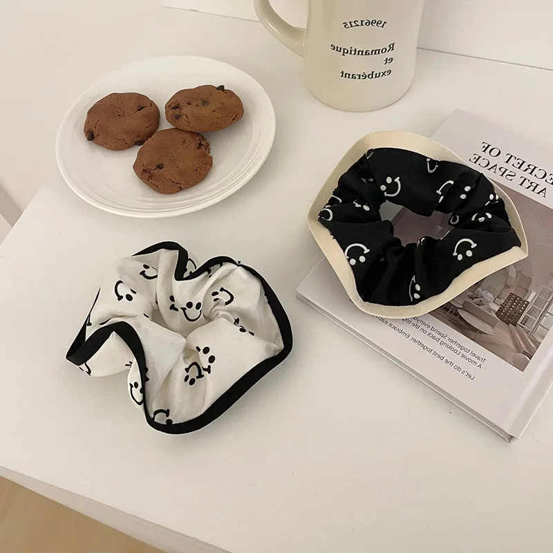 

Резинки для волос женские, милые эластичные заколки с принтом улыбки, большие резинки для волос, держатель для конского хвоста, аксессуары д...