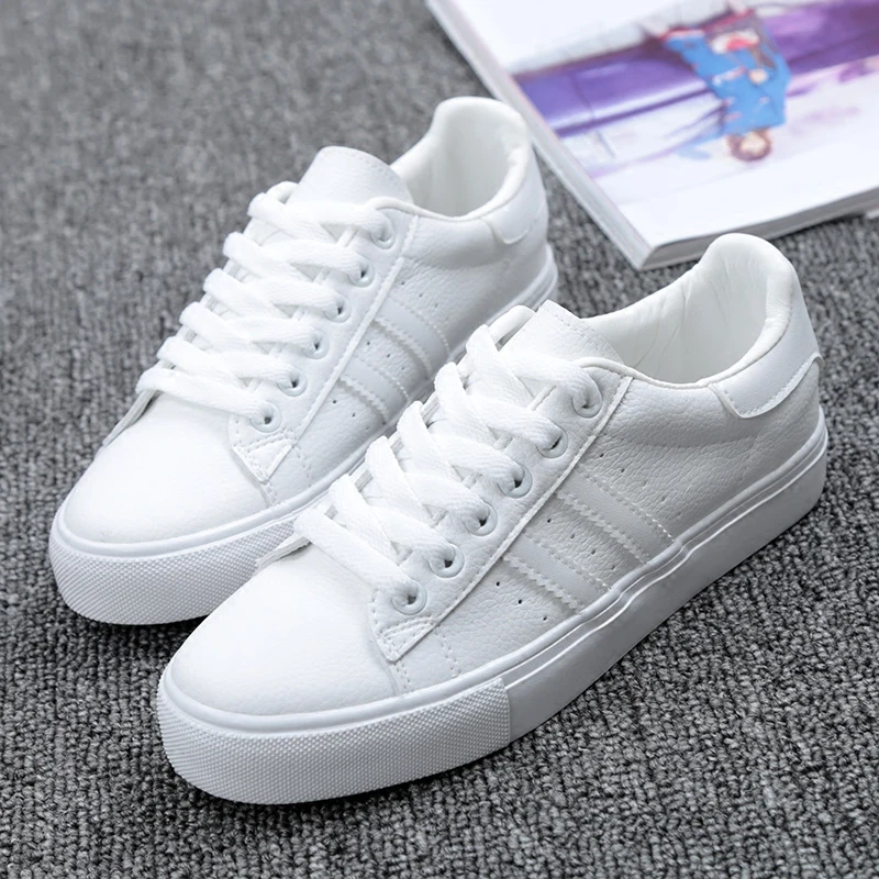 

Shoes Woman New Fashion Casual Platform Striped PU Leather Classic Cotton Women Casual Lace-up White Winter Shoes Sneakers
