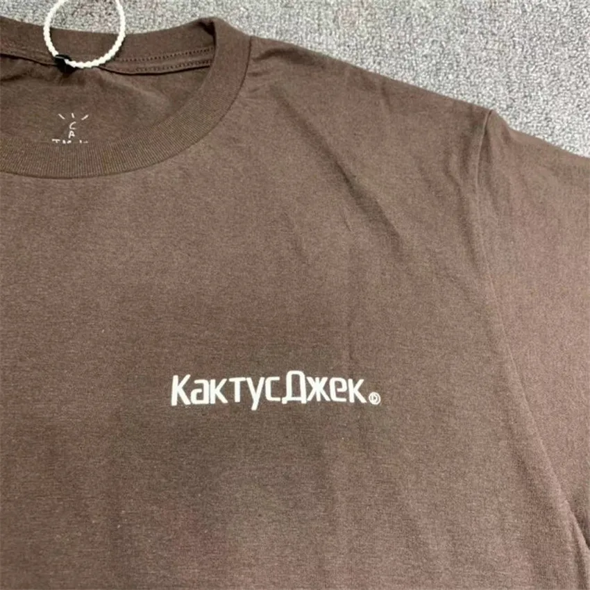 

Travis Scott Cactus Jack Tee Men Women Couples Oversized T Shirt Cotton T-Shirt Men hip hop