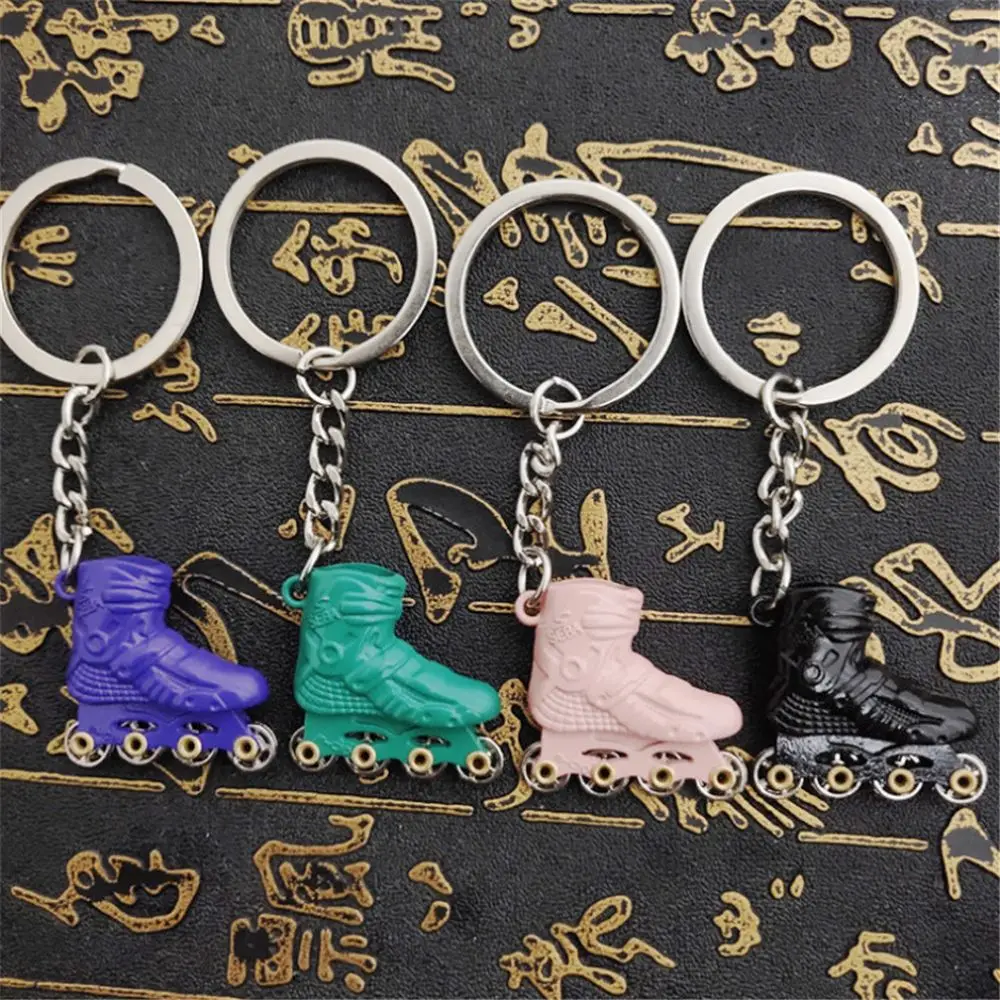 Брелок для ключей в виде сапог коньков | Украшения и аксессуары