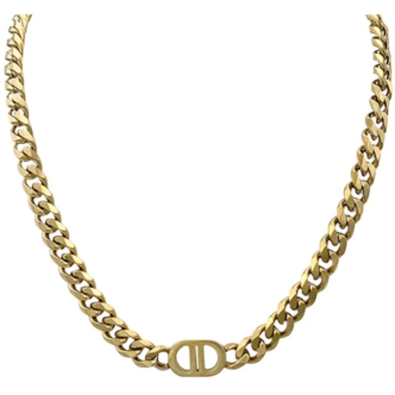 

TOSAKO Stainless Steel Necklace Titanium Steel Gold Color Wedding Pendants For Women Sweater Chain Trend Jewelry