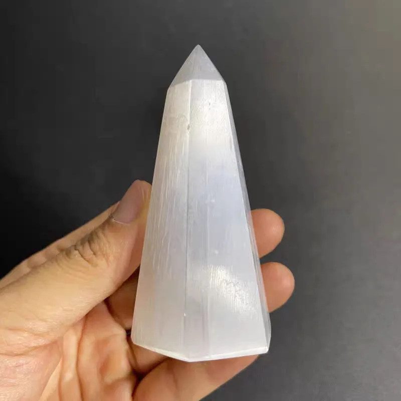 

Hot Sell Natural White Selenite Point Hexagonal Pillar Pendulum Healing Crystal