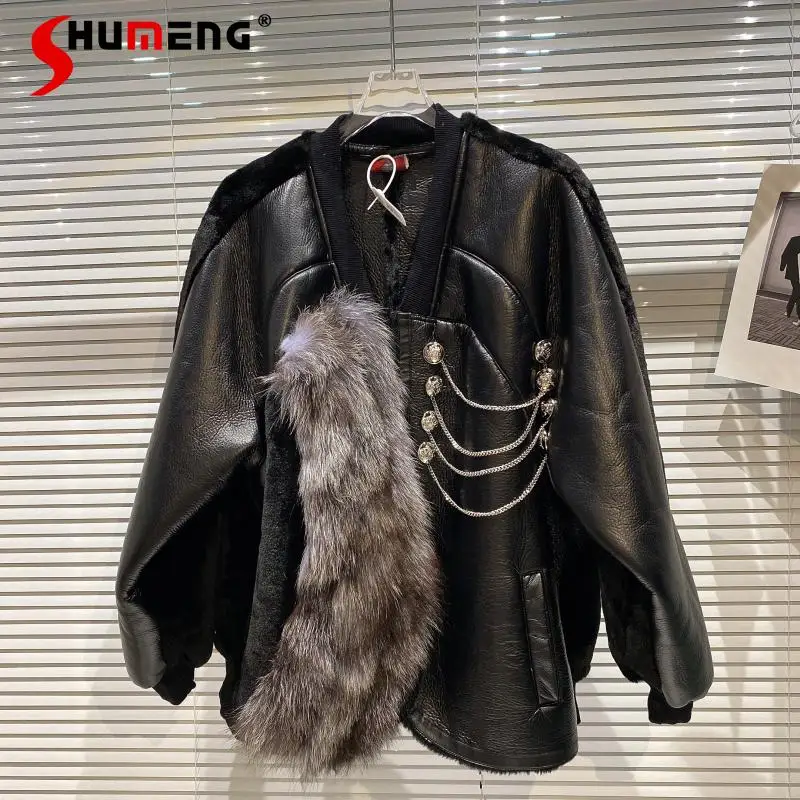 

2021 Winter New Retro Metal Chain Fox Fur Integrated Leather Jacket Black Women's Long Sleeve Patchwork Loose Elegant Coat