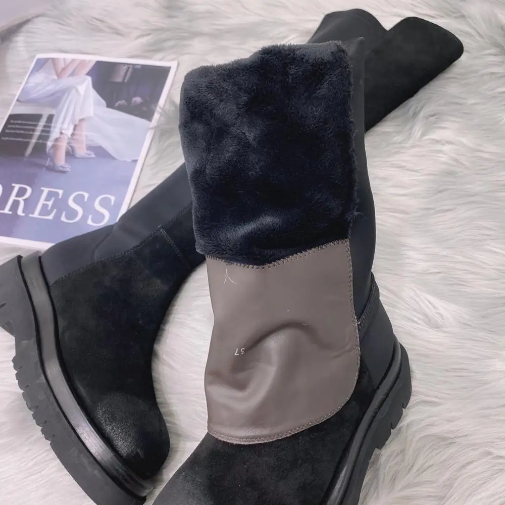 

2020 women's leather fall/winter trend looks thin stretch boots