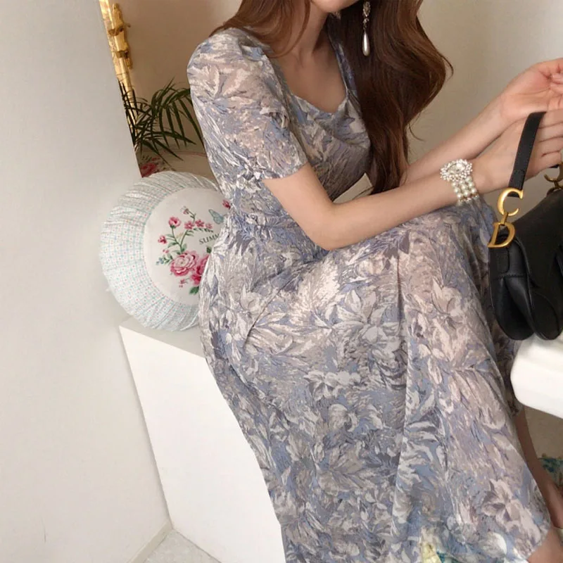 

Новинка лета 2022, корейский стиль, женское цельнокроеное платье, Элегантное повседневное платье с квадратным вырезом и пышными рукавами, шиф...