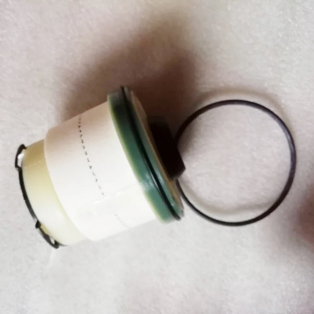 

FIT FORD RANGER Everest Diesel OIL FILTER Fuel 2012-2014 PARTS 4X2 4X4 SUV