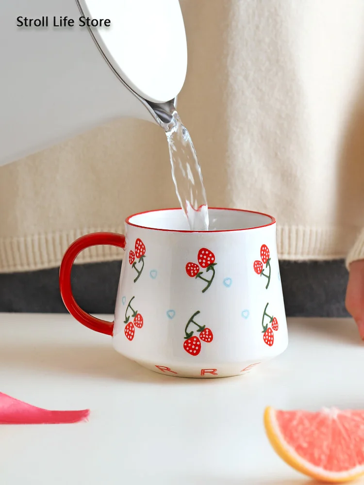 Креативная Клубничная кружка керамическая кофейная чашка для девочек милая