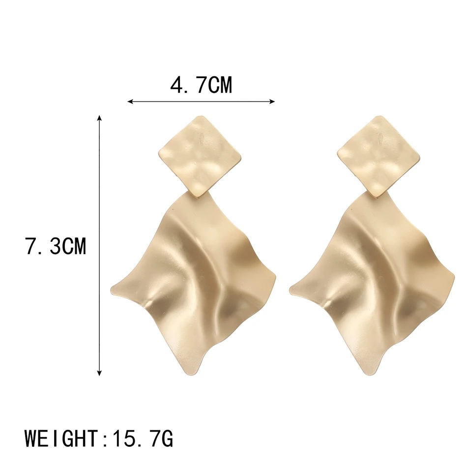 Женские трендовые серьги Match Right золотого цвета эффектные