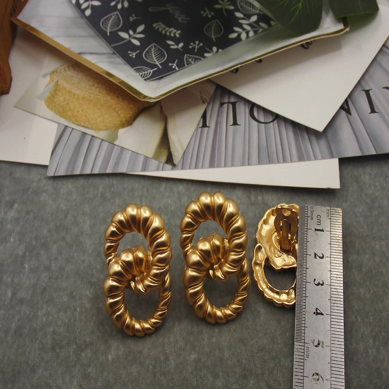 Потрясающие Ретро серьги-клипсы с геометрическим узелком вечернее платье топ