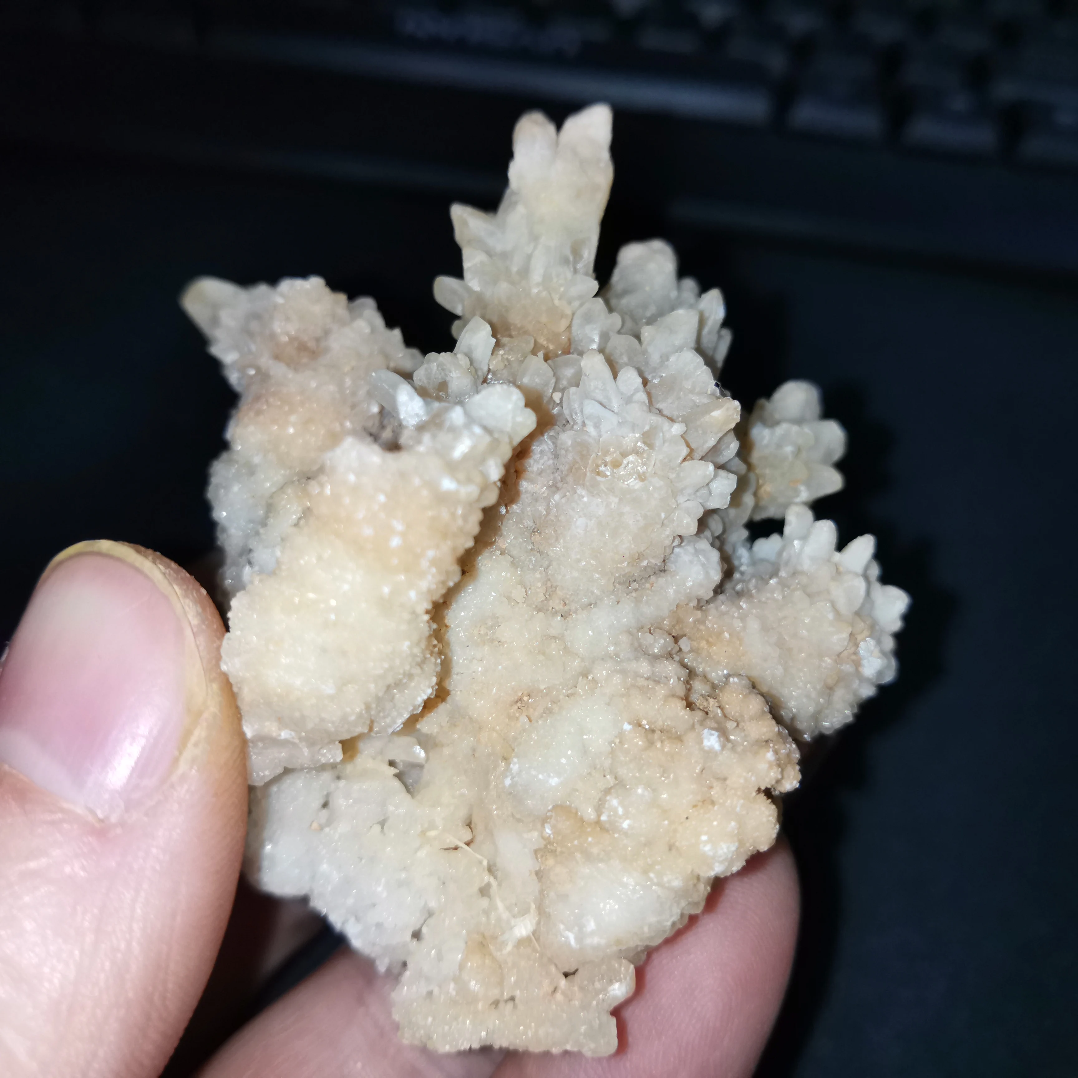 577 г натуральный Chalcopyrite образец кварца кристаллы piedras naturales y minerales камень
