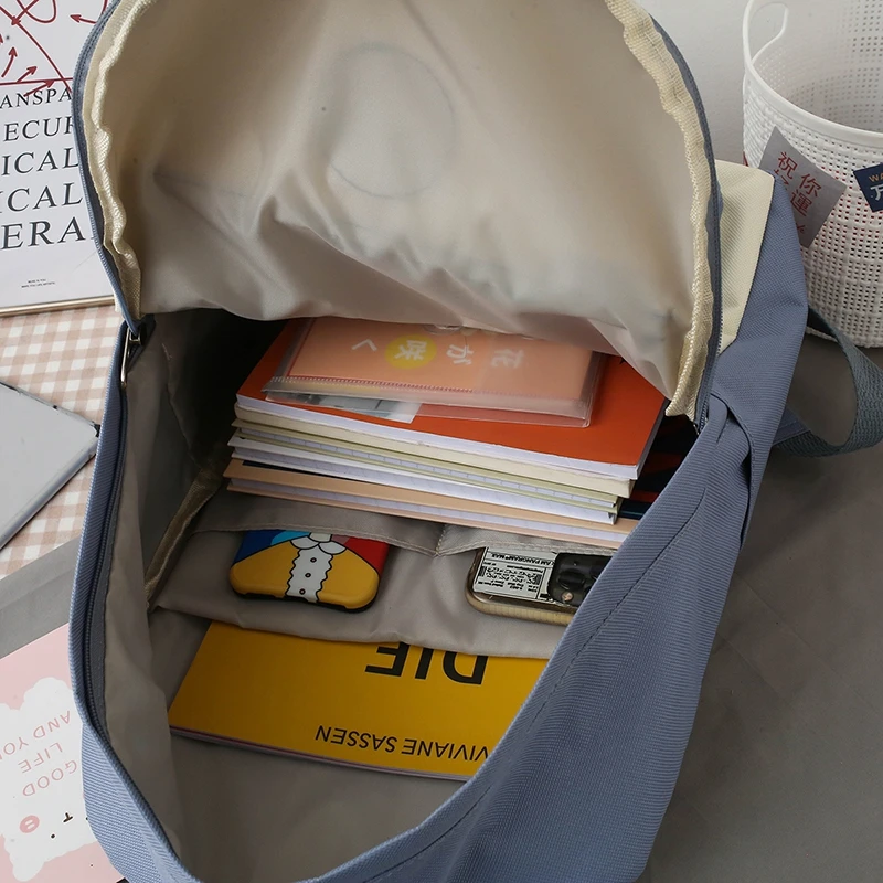 

Casual Nylon Backpack Lady Pendant Travel Rucksacks Large Capacity Female School Bag Anti-theft Bagpacks Fashion Women's Mochila