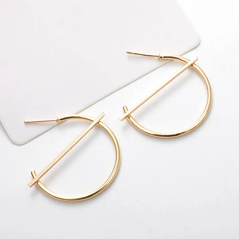 Европейские креативные простые металлические геометрические серьги в стиле