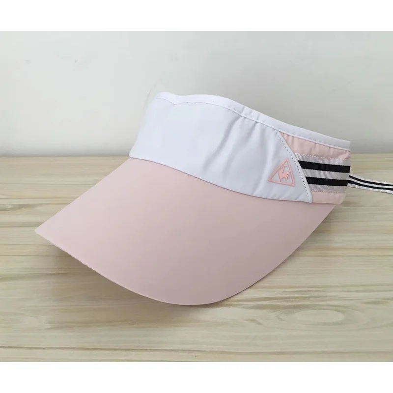 Empty top hat golf cap