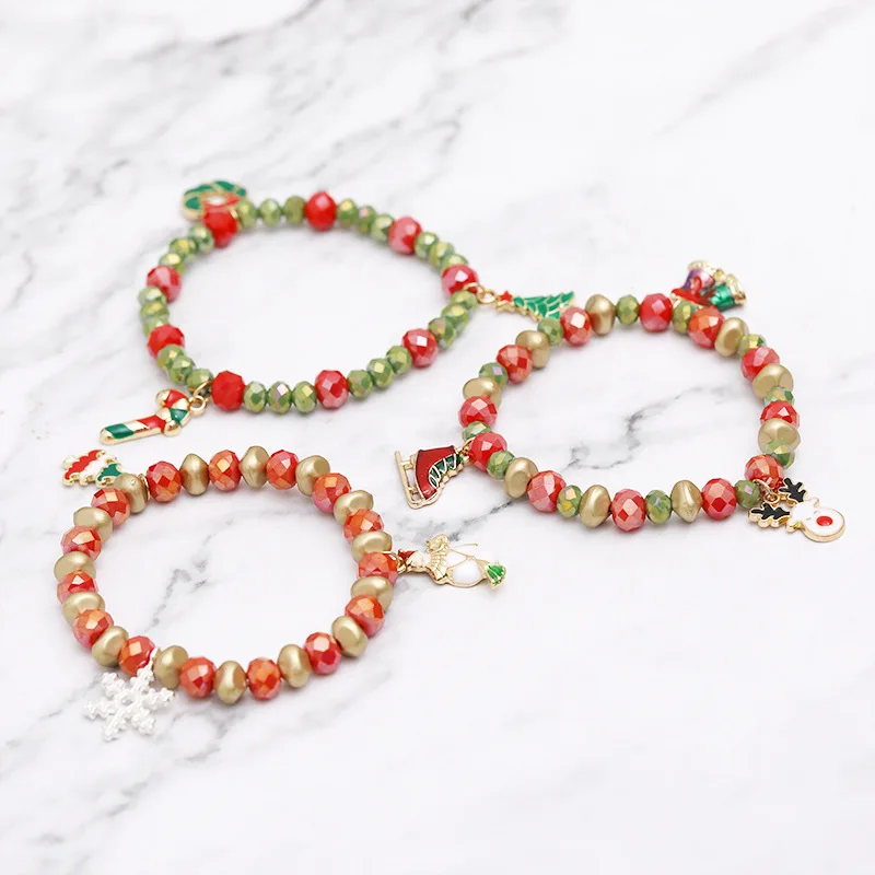 

Super Cute New Product Fashion Trend Christmas Gift Santa Claus Snowman Candy Couple Personality Sweet Romantic Alloy Bracelet