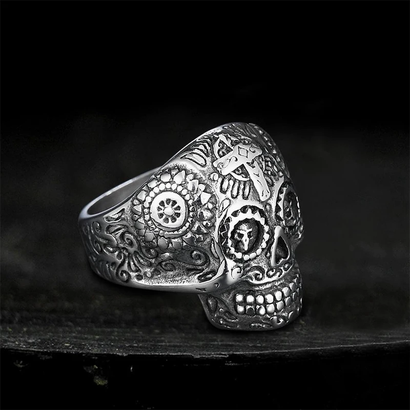 

Rock Hip Hop Punk Locomotive Trend Carved Cross Skull Men Ring Boy Birthday Holiday Gift Party Jewelry Wholesale