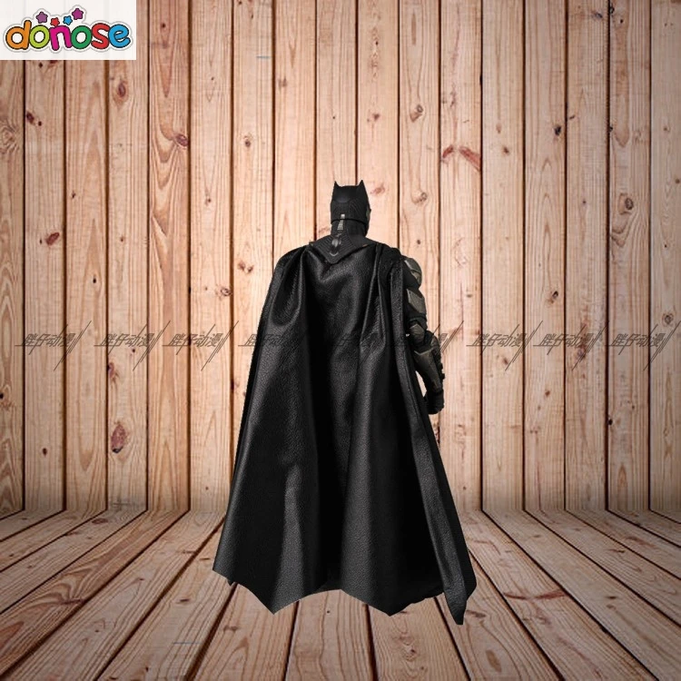 Фильмы Темный рыцарь Бэтмен Фигурка подвижная с аксессуарами MAFEX 056 Лига Справедливости фигурка модель детская игрушка