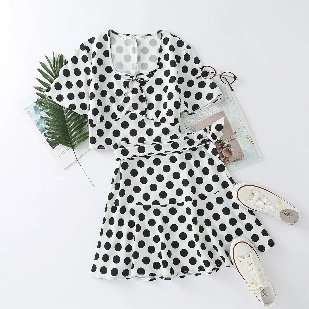 

Suit Women's Summer New Style Retro Polka Dot Print Square Collar Tie Pullover + High Waist Ruffle Skirt 2 piece set women