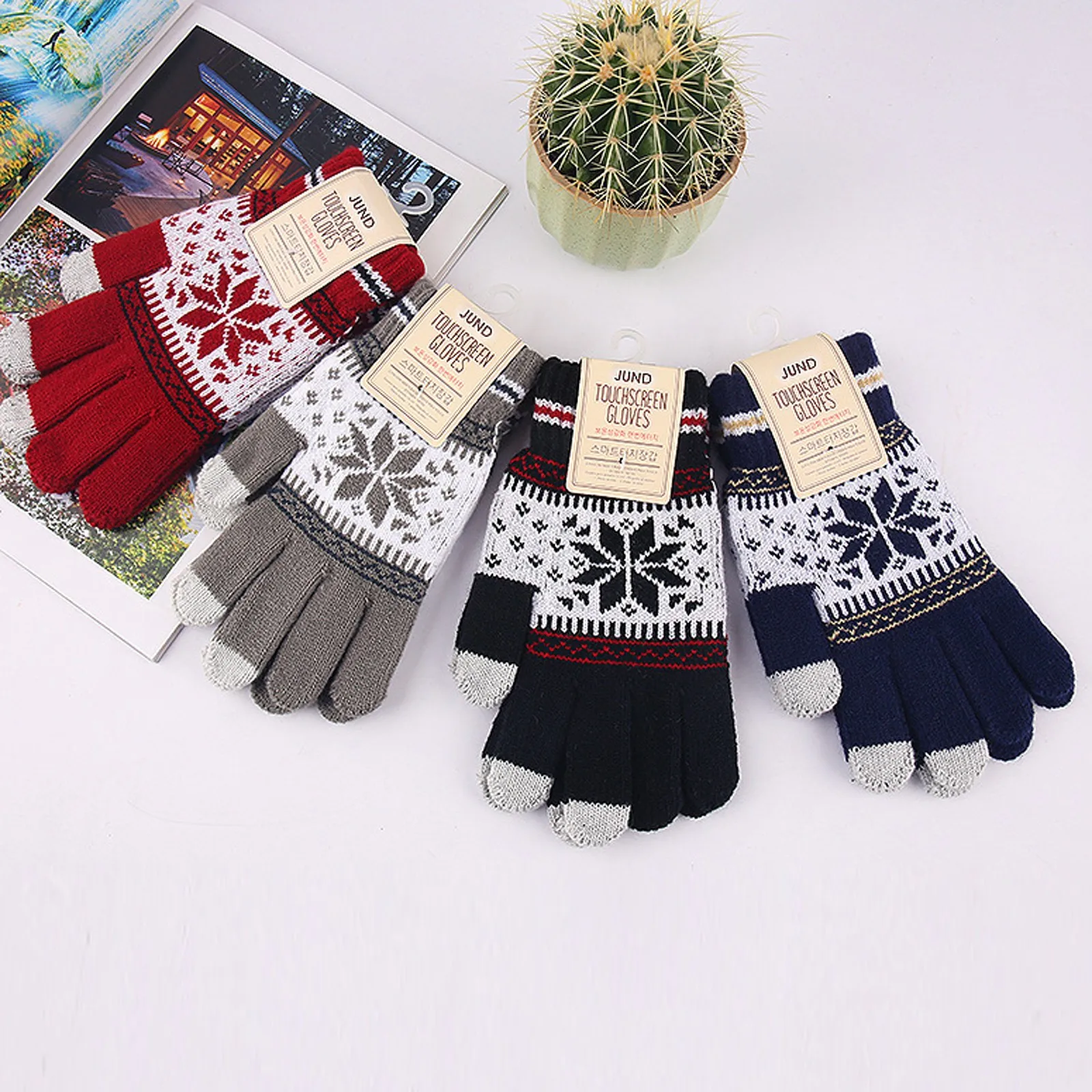 

Женские бархатные плотные вязаные перчатки, зимние теплые плотные перчатки для сенсорных экранов, варежки с вышивкой, зимние перчатки с зак...