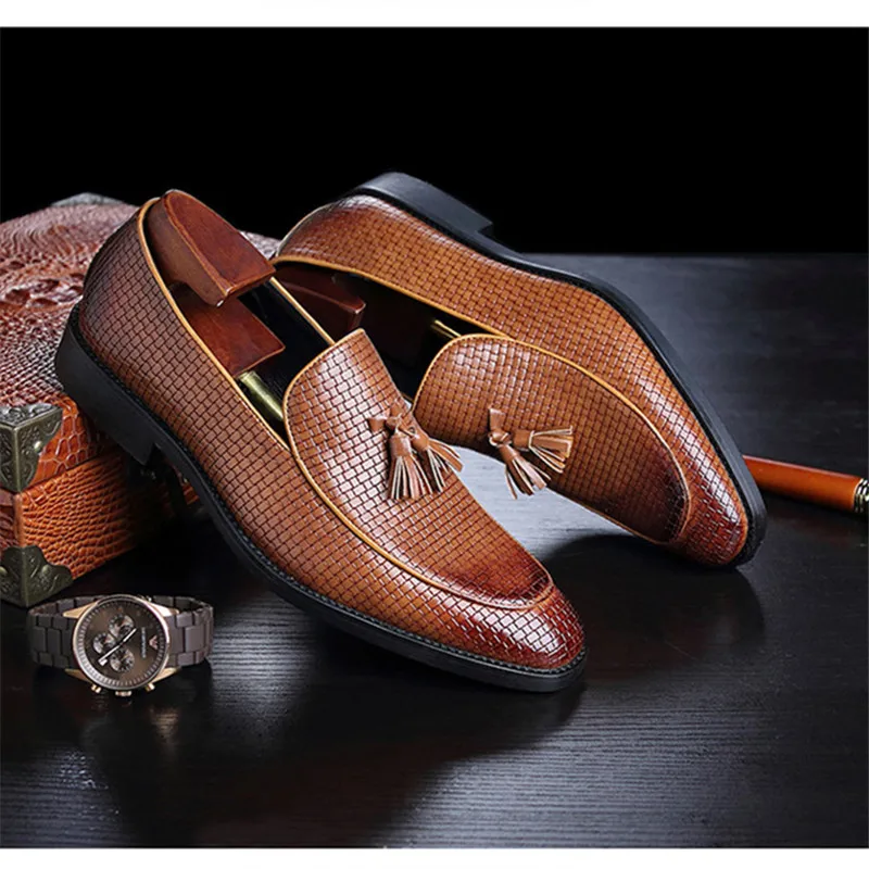 Мужская обувь 2022 лоферы модная повседневная кожаная Роскошная в Корейском стиле