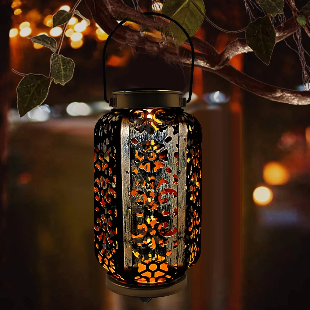 

Retro Hollow Lantern Projection Lights Metallic Hollow Solar Energy Lamp Outdoor Hanging Garden Decor Courtyard Ornament