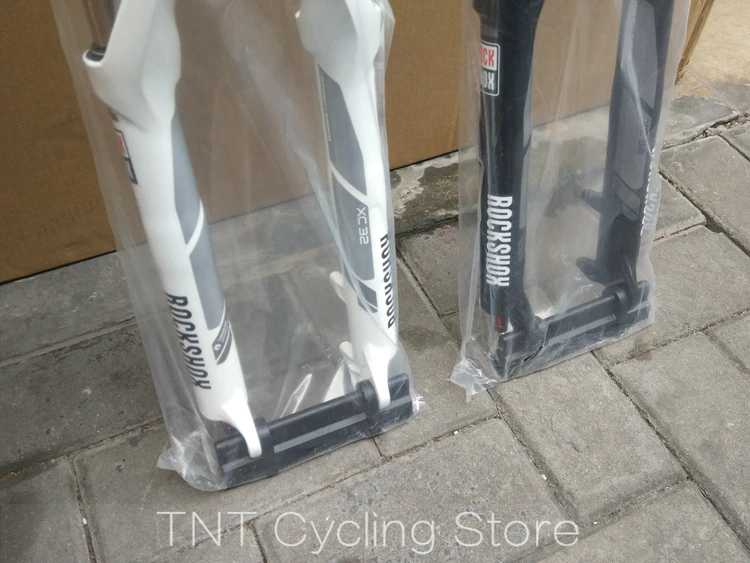 Rock Shock Rockshock XC32 26 27,5 дюймов 650b Горный или Кроссовый велосипед Велосипедная вилка, QR 9X100 мм, 15 мм* 100 мм, вилка для воздушного велосипеда