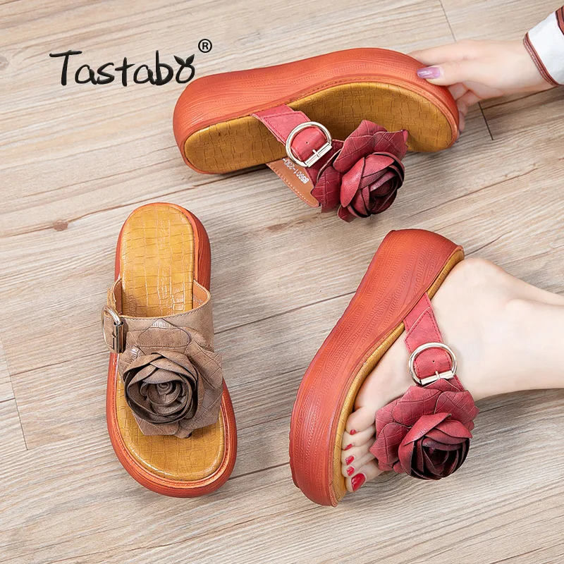 Летние женские шлепанцы на танкетке Кожаные повседневные пляжные без застежки