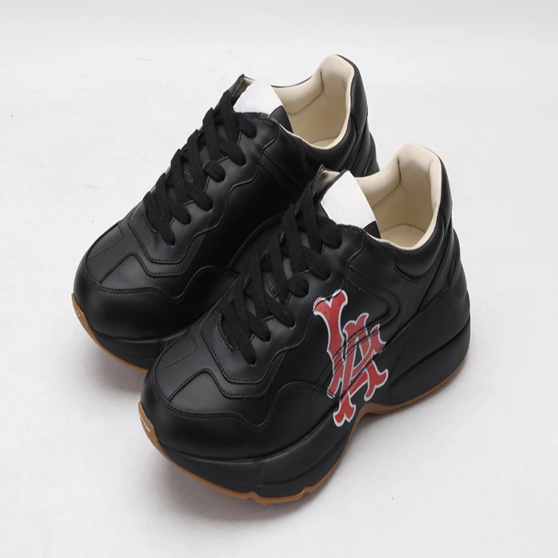 

New 2021 Brand Men and women couple shoes Comfortable Casual fashion High quality fabric Anti-slip and wear-resistant