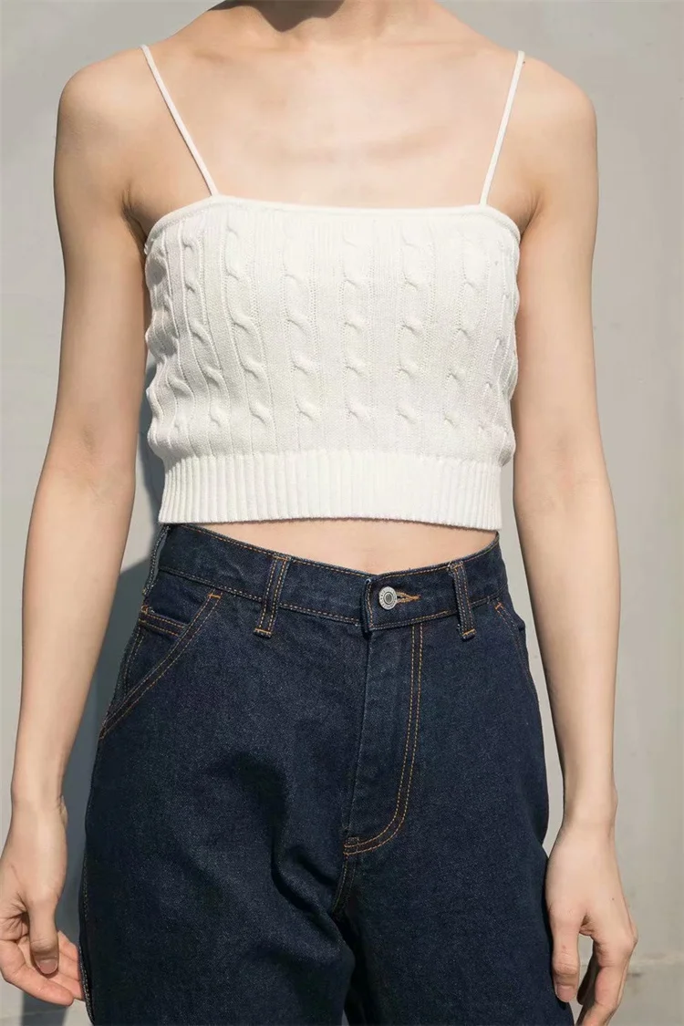 

American minority retro twist knitting small sling short open navel thin shoulder strap outside small vest summer blouse
