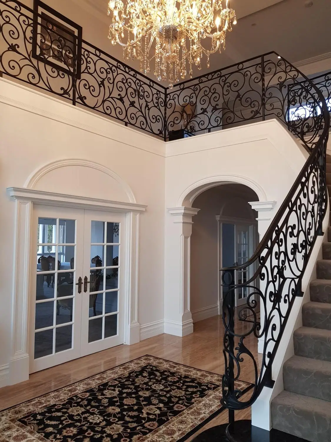 Балюстрады из кованого железа|Дверные и оконные решетки| |