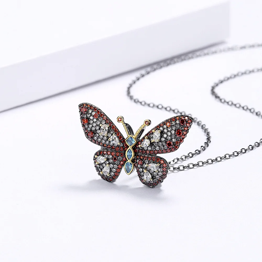 

Creative Personality Painted Simulation Butterfly Specimen Pendant Necklace Women Birthday Party Engagement Jewelry Gift
