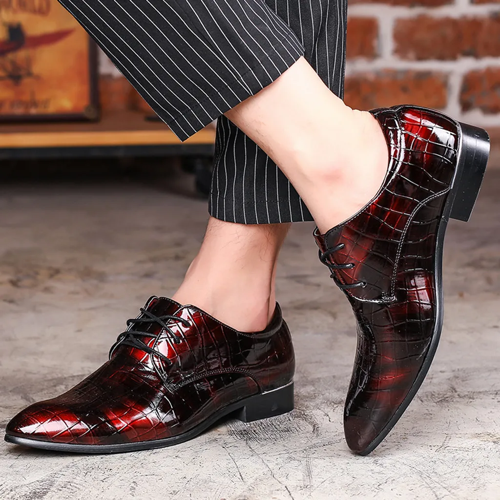 

Men Bussiness Leather Shoes Fashion Quality Lace Up Dress Shoe Classic Wedding Party Flats Bright Pointed Toe Man Business Shoes