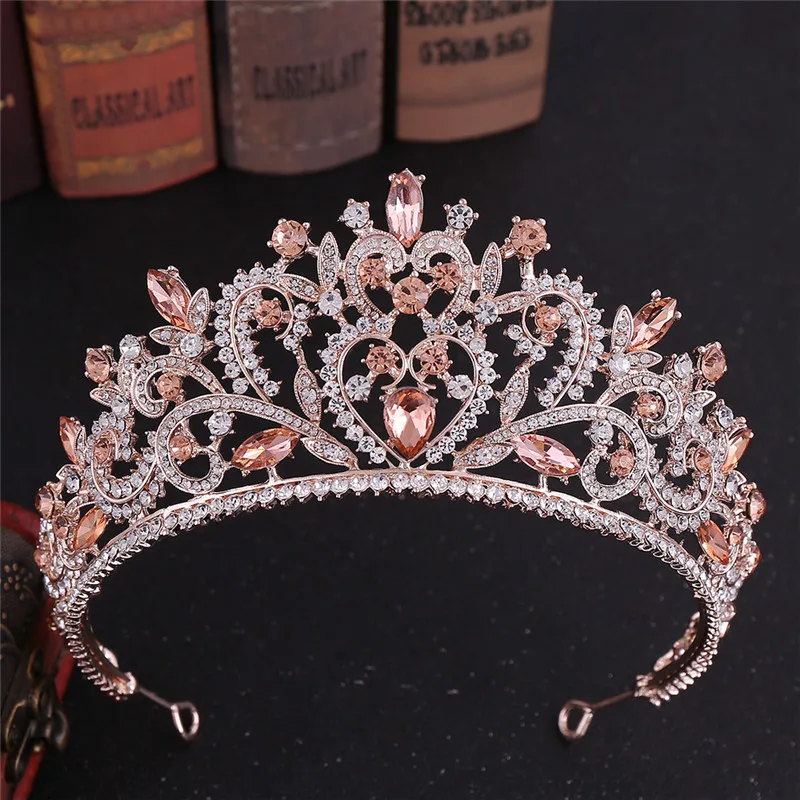 Mamojko European Heart style Green Red Crystal Tiaras Vintage Gold Rhinestone Pageant Crowns Baroque Wedding Hair Accessories