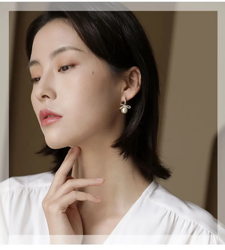 

Women's all-match temperament Ear studs inlaid Crystal butterfly pearl earrings party jewelry gifts