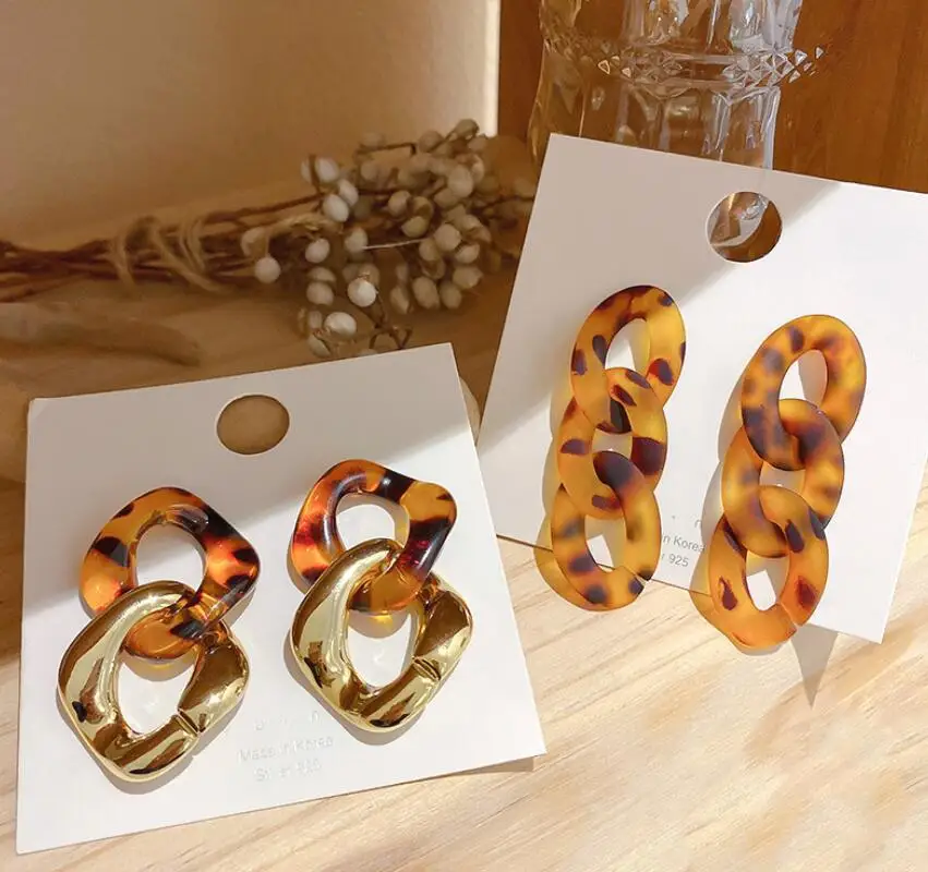 

Geometric Acrylic Fashion Statement Drop Earrings For Women Vintage Resin Dangle Earring 2020 Brincos Wedding Jewelr