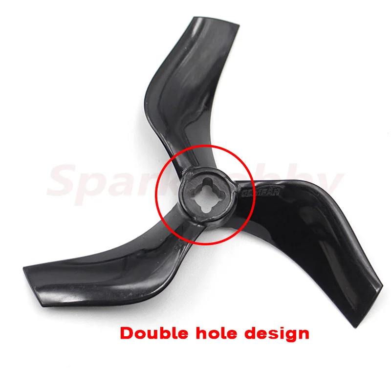 новая одежда для маленькой д