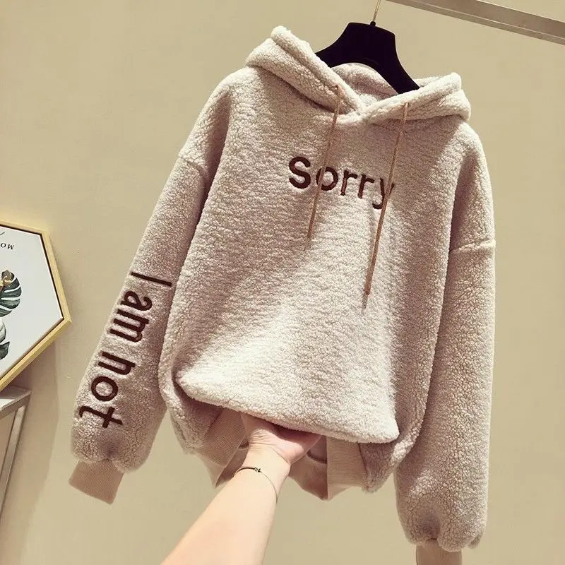 

More Korean fleece women's sweaters, new autumn and winter hoodies in 2021, loose cashmere like student fashion women's swe