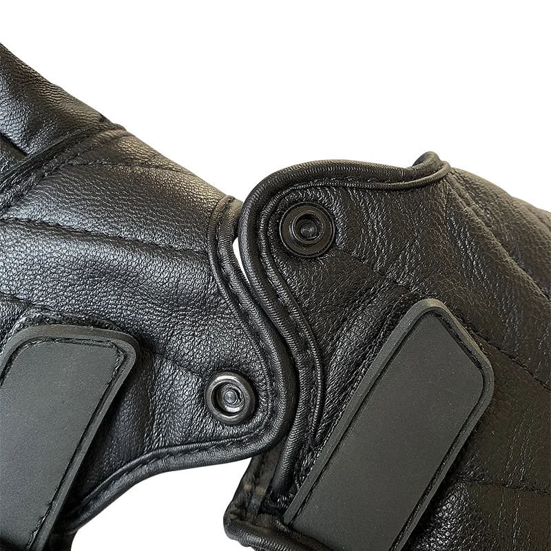 

Four Seasons Motorcycle Gloves men Rider motorbike motorcross breathable touch screen Black full finger Leather gloves