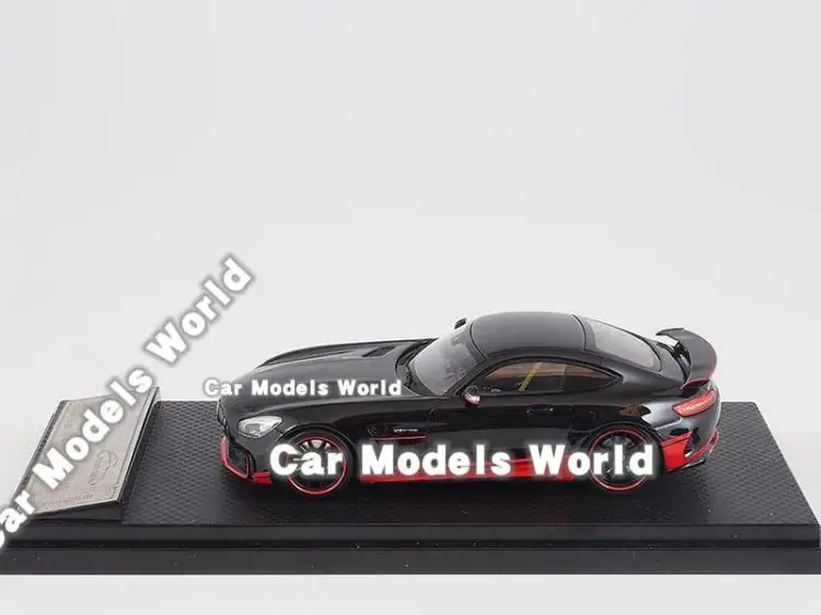 Литая под давлением модель автомобиля почти настоящая A M G GT R 2017 1:43 (черный) +