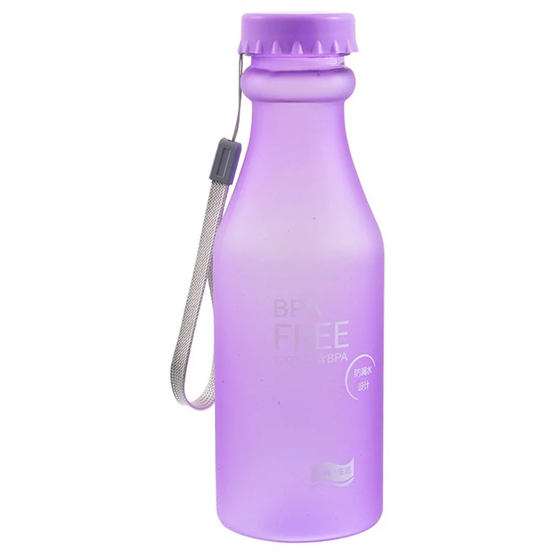 Пластиковый чайник Небьющийся емкостью 550 мл матовая герметичная портативная