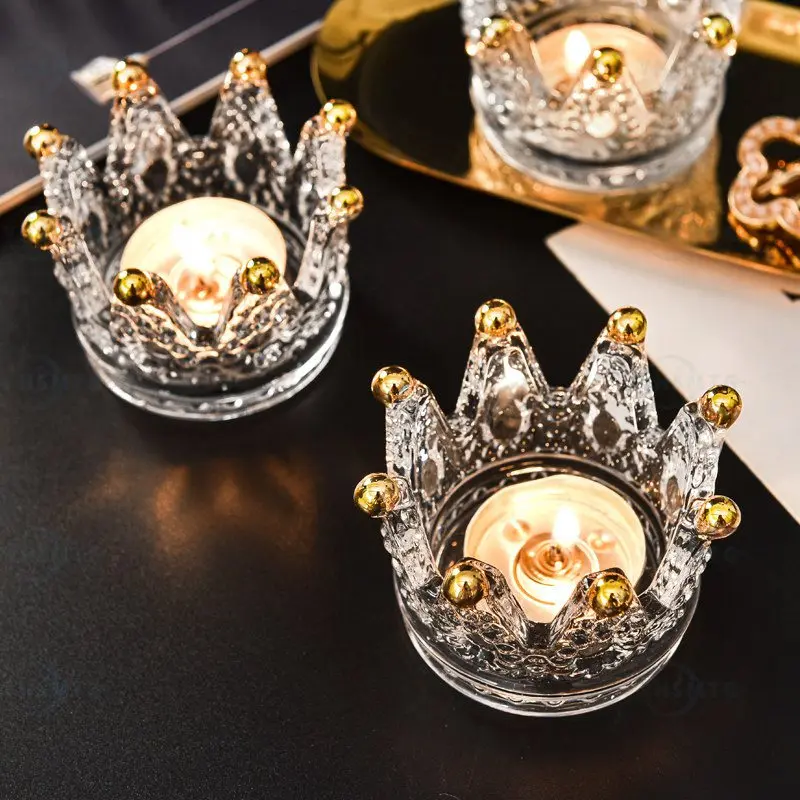 

Crown Candle Holder YHSMTG Candlestick Glass Fashion Wedding Centerpiece Table Centerpieces Dining Table Decor Home Decoration