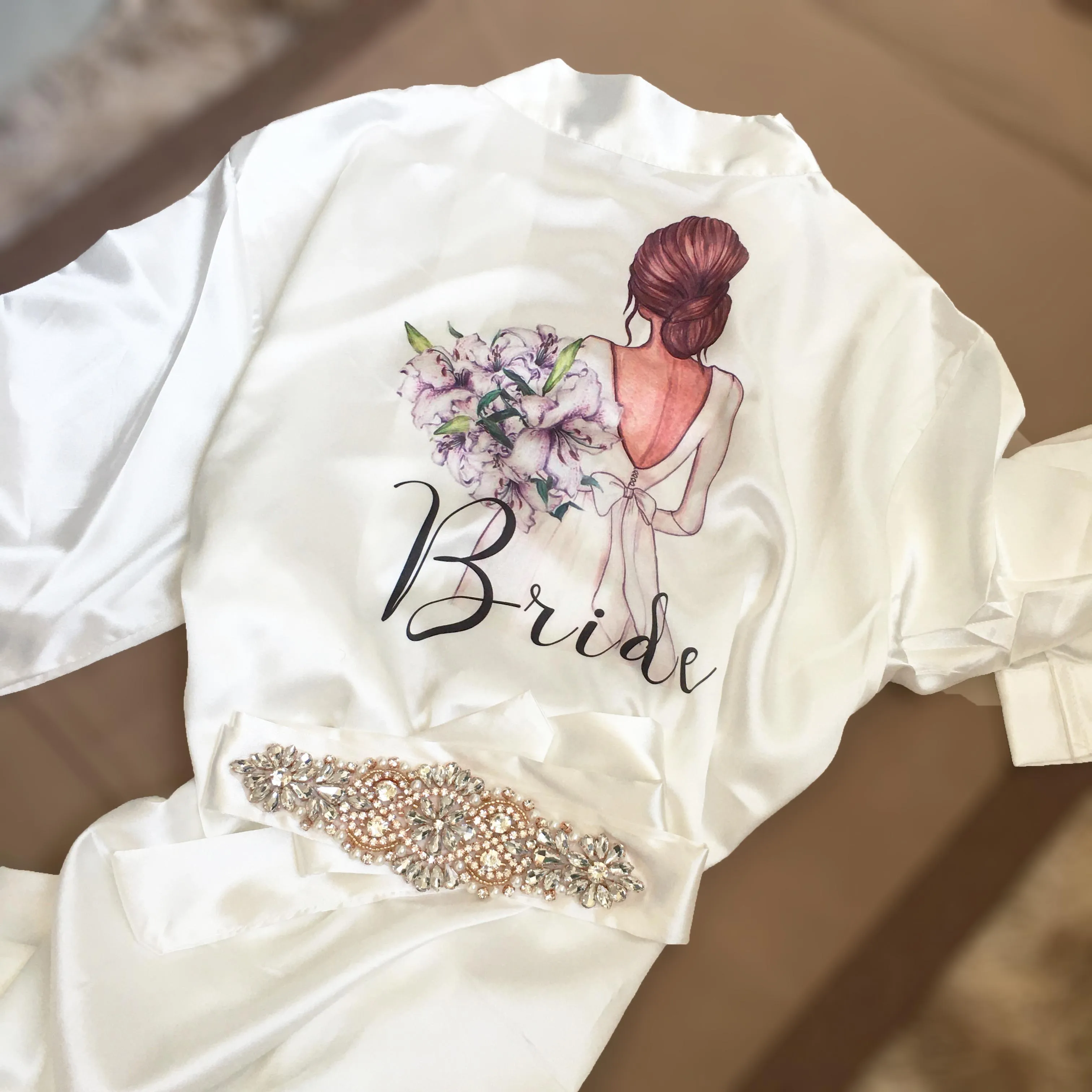 Халат-кимоно атласный Свадебный модель с именем под заказ для невесты подружки