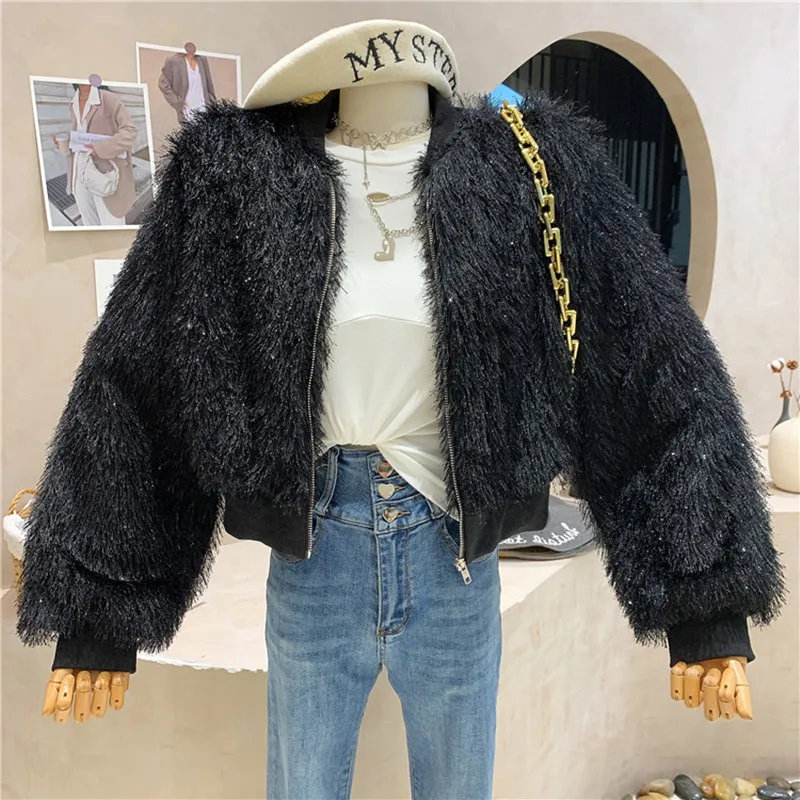 

Coats & Jackets