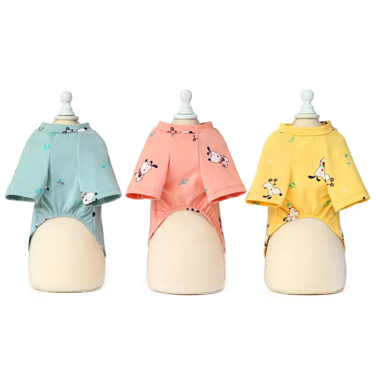 

2021 new dog Dog clothes Clothing for cats pet Hawaiian shirt small dogs french bulldog T-shirt Oversized live cute animal print