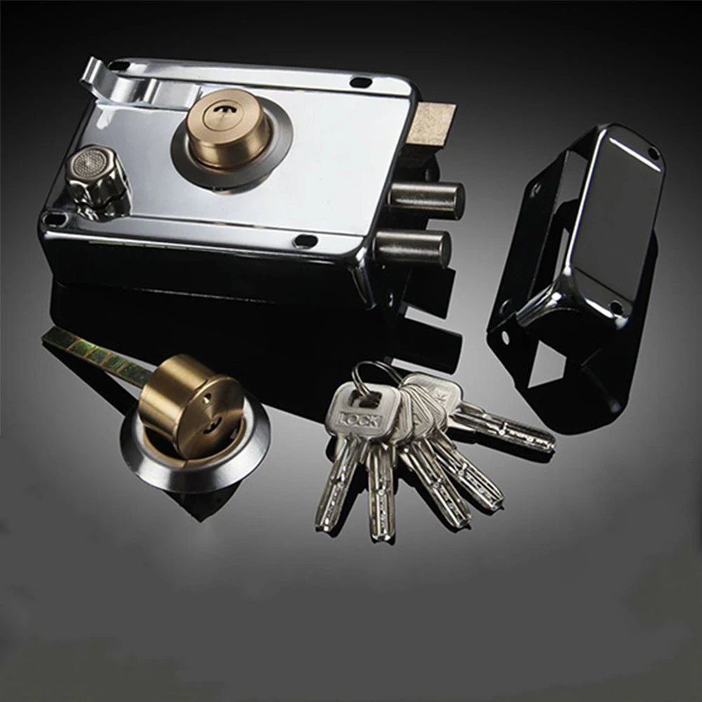 

CN Door Lock Strong Deadbolt Home Security Universal Exterior Anti-theft Accessory Stainless Steel Multiple Insurance Smooth