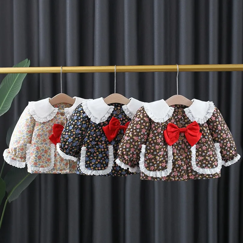 

Зимняя новогодняя Одежда для девочек 0-4 лет, утепленное бархатное хлопковое пальто, детский маленький кардиган с цветочным принтом и бантом...