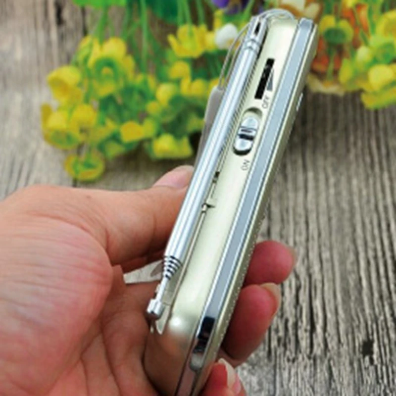 Портативный мини стерео ЖК цифровой FM радиоприемник со светильник кой и