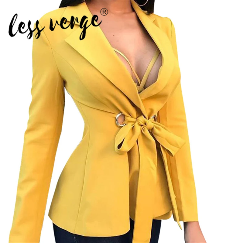 Женская куртка на шнуровке Lessverge однотонная приталенная Повседневная с длинным