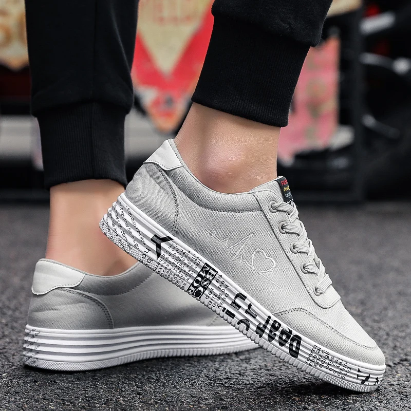 

The latest Wudao canvas couple canvas shoes in 2021