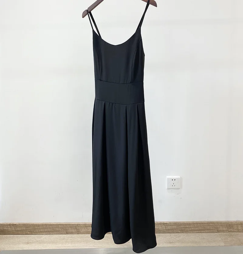 

6456 slim Hepburn style pure black V-neck mid length suspender dress 2021 women